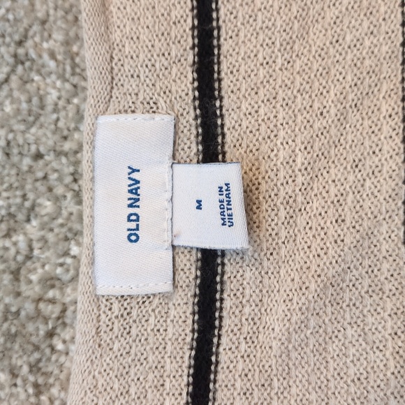 Old Navy cream and black striped vneck tunic sweater size medium - Picture 2 of 3